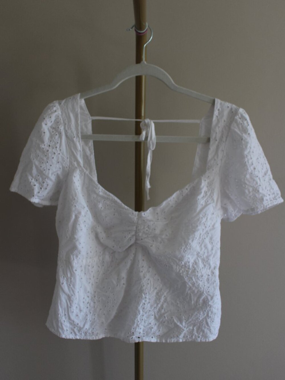 Women's Abercrombie & Fitch Eyelet Lace Top, Size Medium